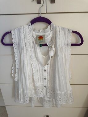 FARM Rio White Sleeveless Cotton Eyelet & Lace Blouse